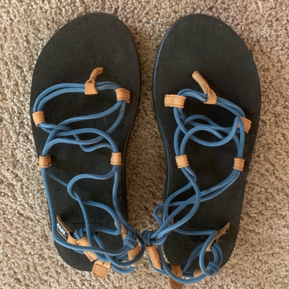 Teva sandals size 7, never worn